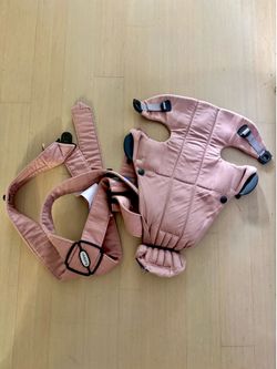 Babybjorn carrier (pink)