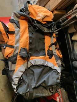 C oleman MAX Elate 65L Pack