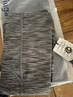 Women’s Yoga Capris