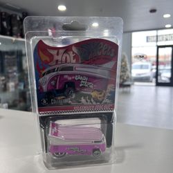 Brand new Hot Wheels RLC Exclusive Volkswagen Drag Bus