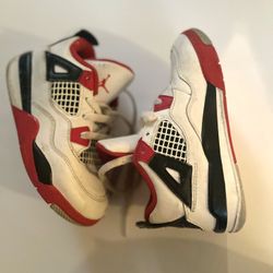 Air Jordan 4  Retro