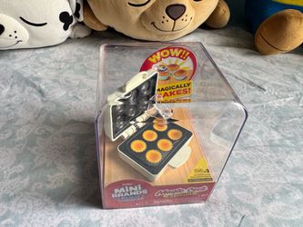 Miniature Toy Kitchen Appliance Playset
