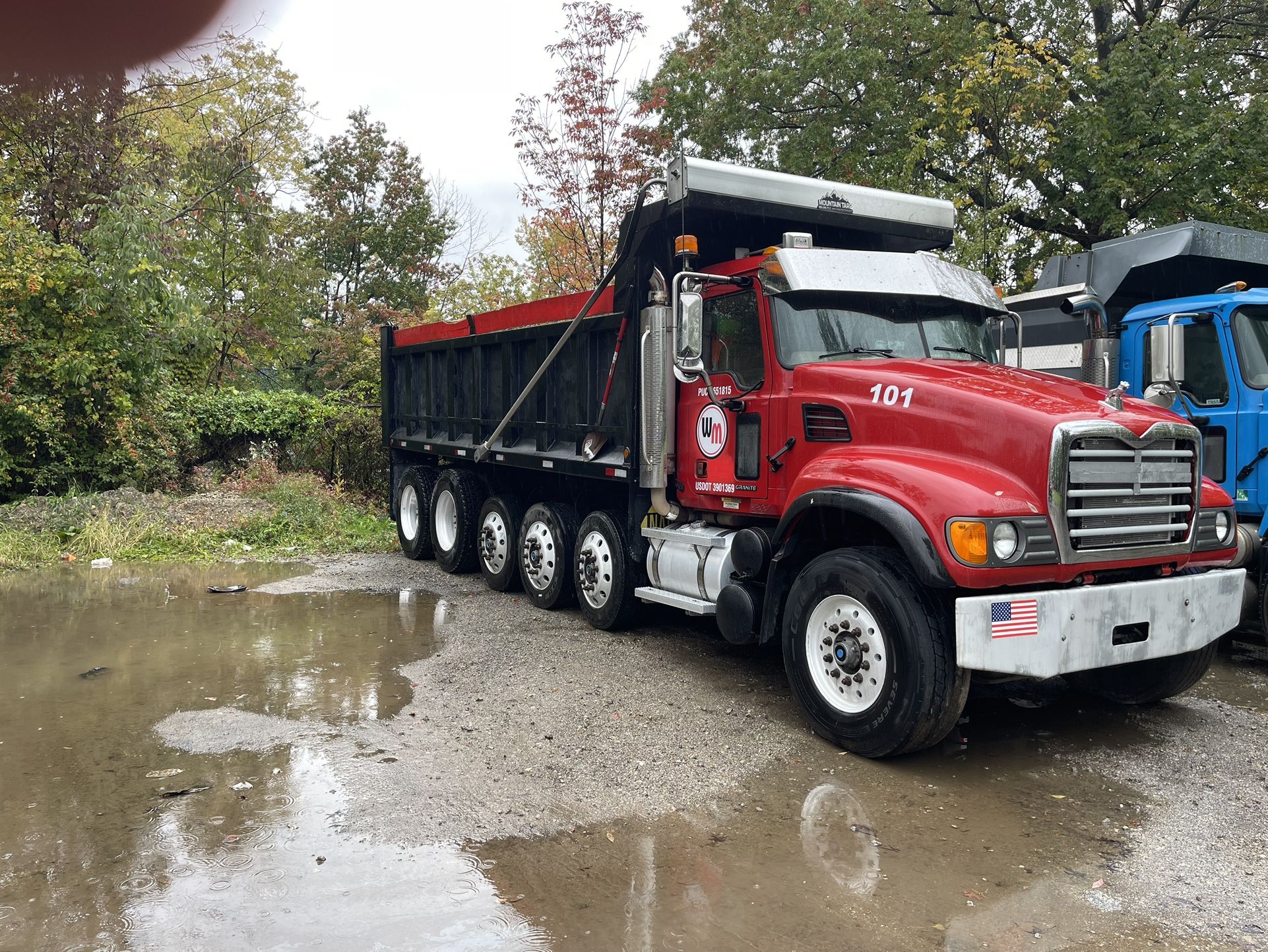 2005 Mack Granite