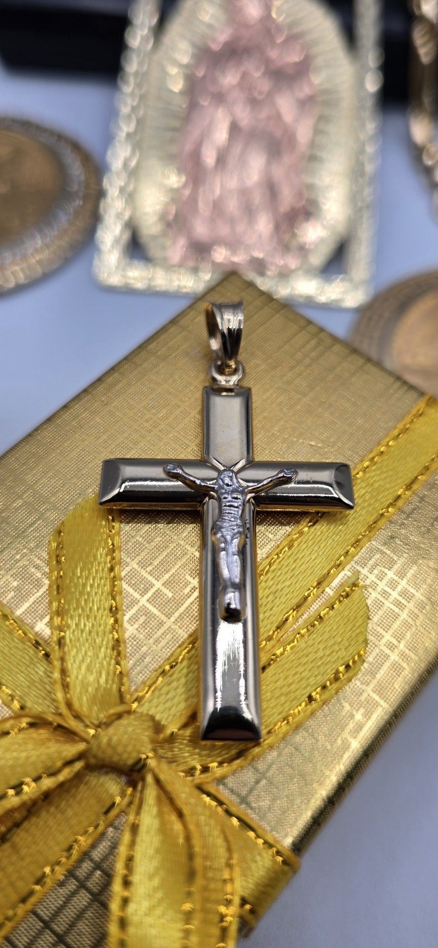 14kt Two Tone Gold Cross Pendant Dije Cruz de Dos Oros 14kt