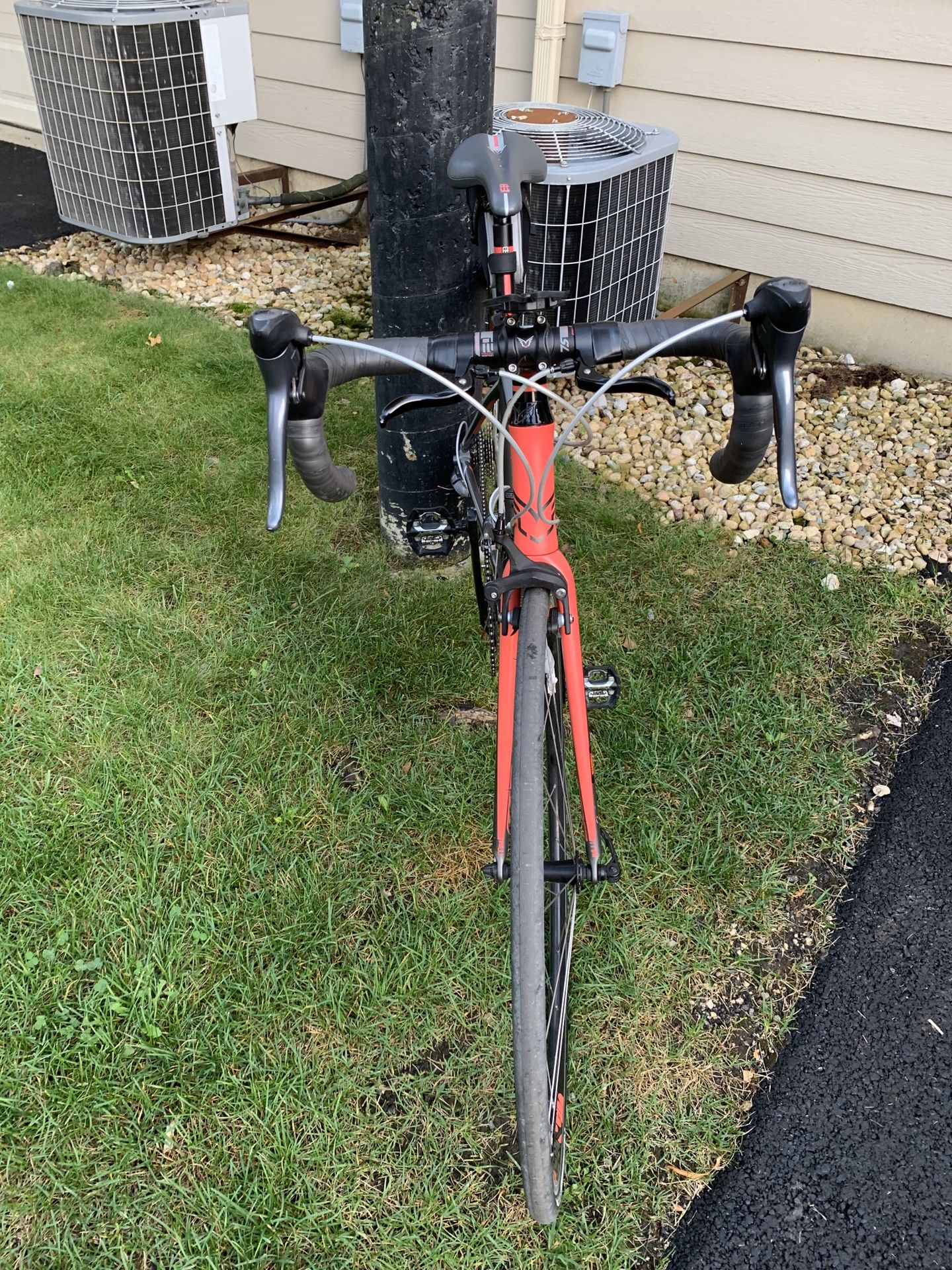 Felt ZW100 women’s road bike for Sale in Schaumburg, IL OfferUp