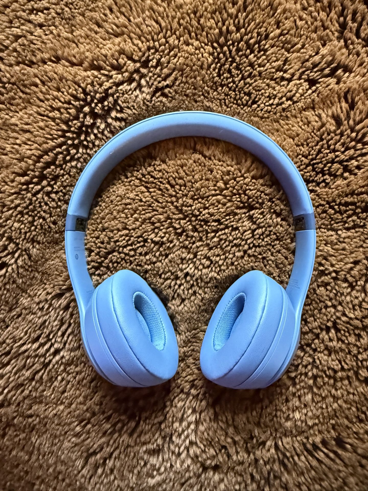 Beats Solo 4