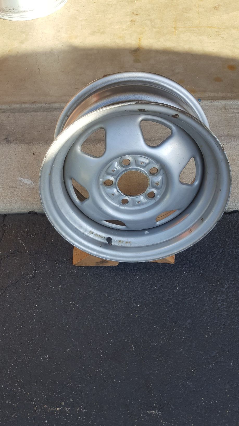 15" × 7" steel wheel on a 4.5" bolt circle