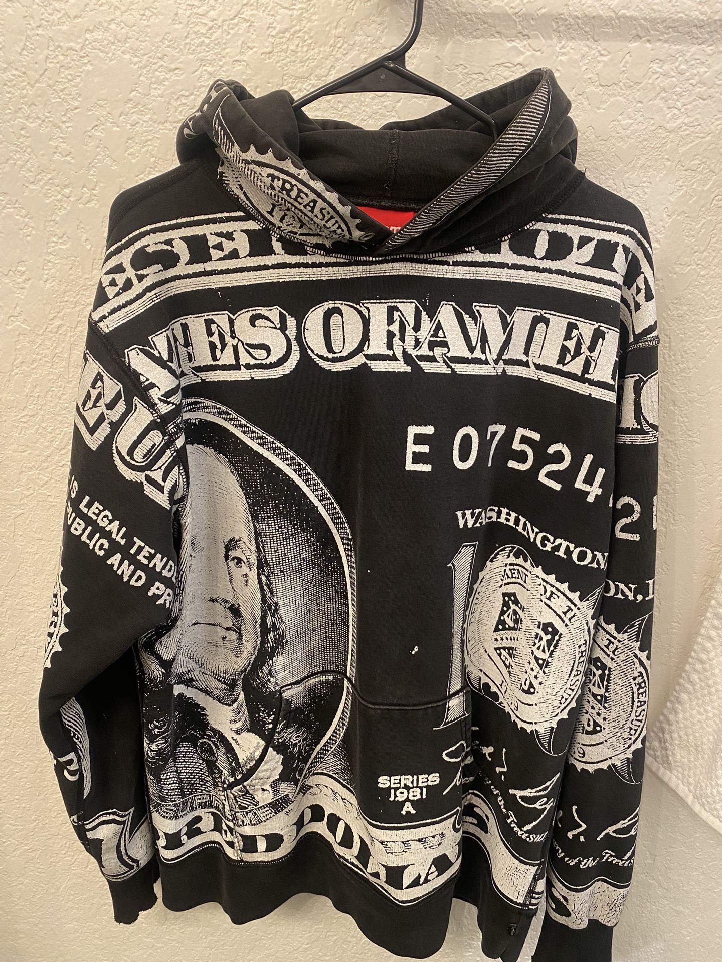 Supreme Benjamin Hoodie 
