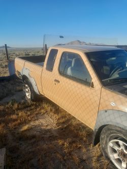Parts Only 2002 Nissan Frontier 6 Cylinder 4x4 Solo Partes