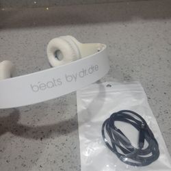 Beats SOLO 1 Wired Headphones-White

