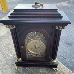 Vintage Clock 🕰️ 