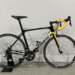 Giant TCR Advanced Carbon Road Bike (ML) - Shimano Tiagra – Excellent Condition