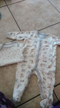 Baby 2 piece set size 3M