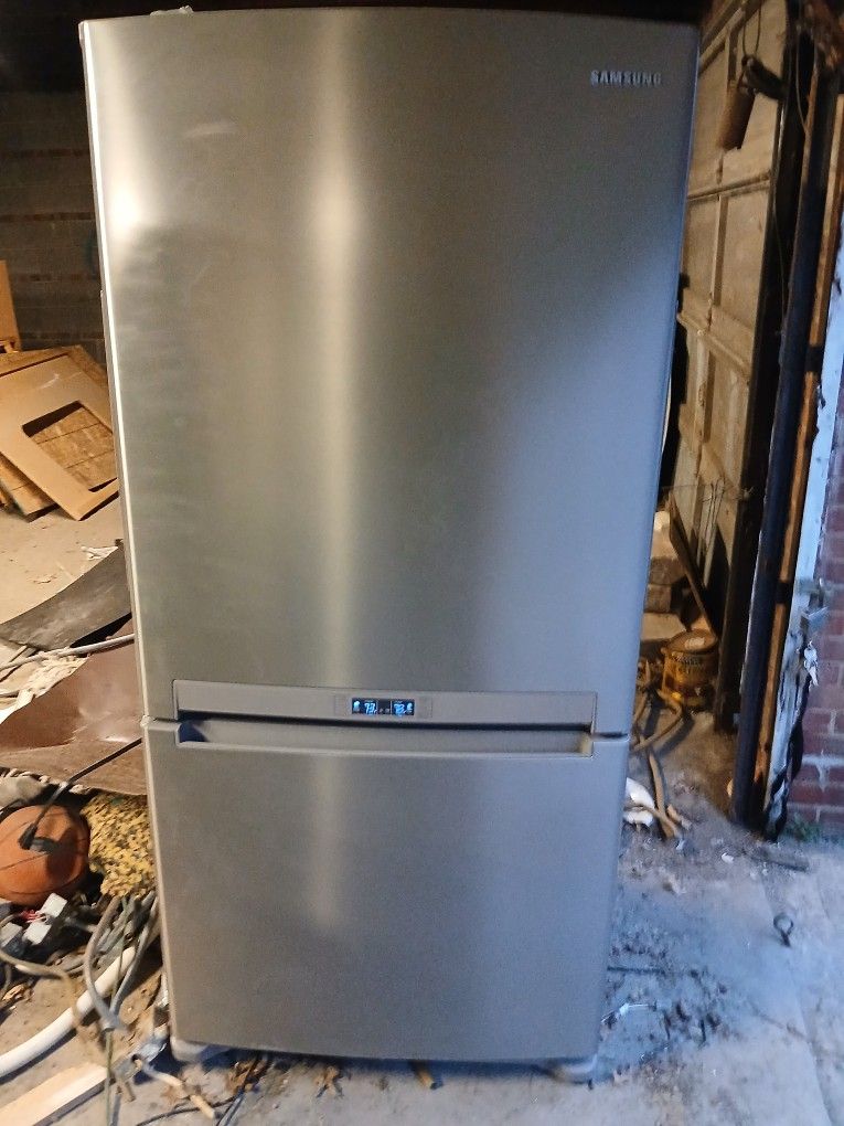 Samsung Digital Refrigerator