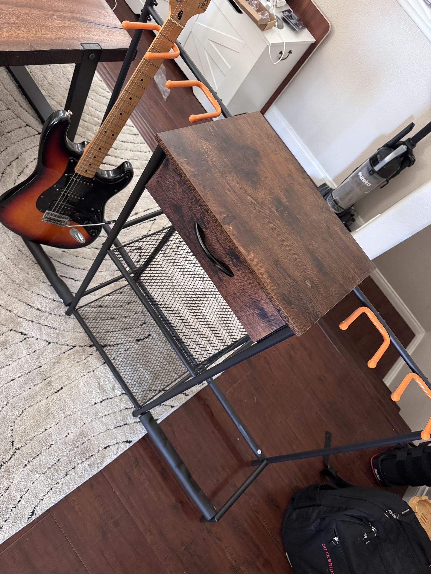 Multi Guitar Stand Storage