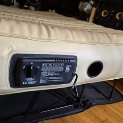 EZ Bed By Frontgate. Full Size