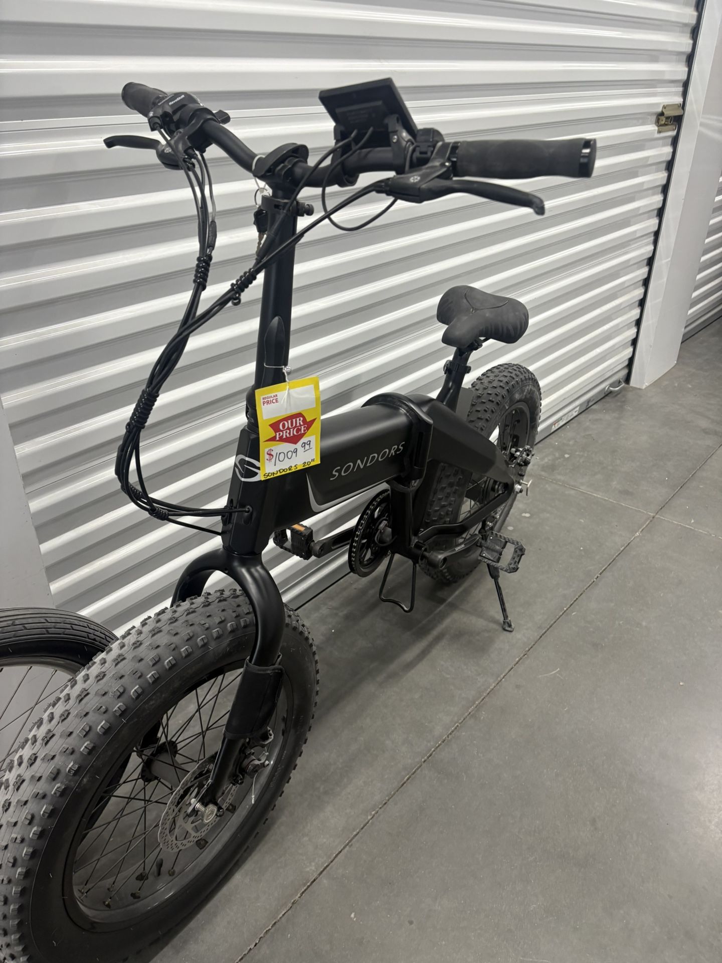 mercedes eq electric bicycle Formula E Team e-bike refurbished Casque Alain Prost a vendre Size:US 11.5/ EUR 44.5 Osgoode Marley - Large