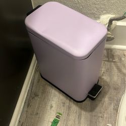 mini bathroom trashcan 