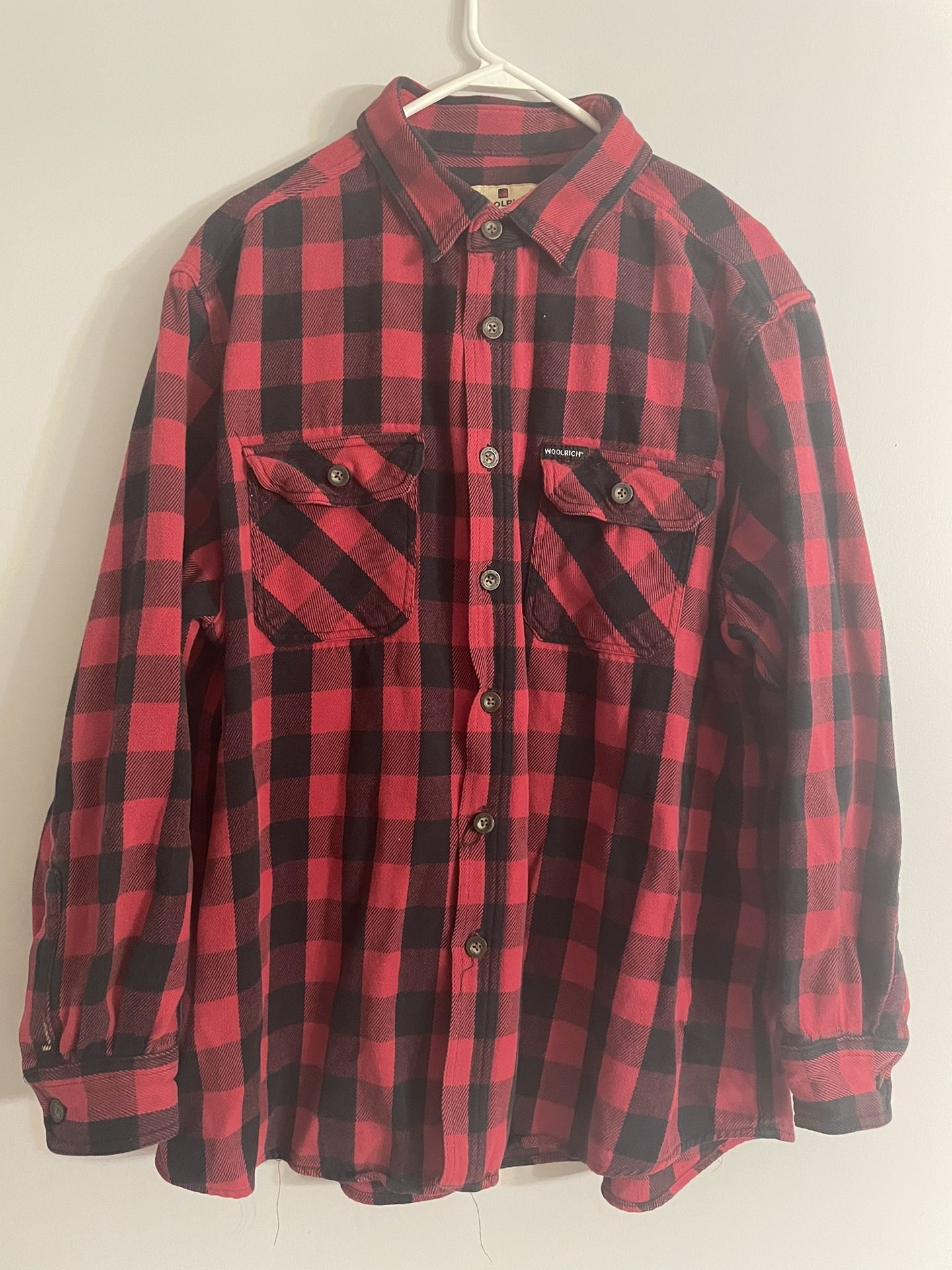 Woolrich Heavy Flannel Shirt Jacket Mens XL Red Black Plaid Button Up Pockets