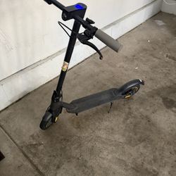 Electric Scooter Max Speed 20 Max Range 23 Mileage 