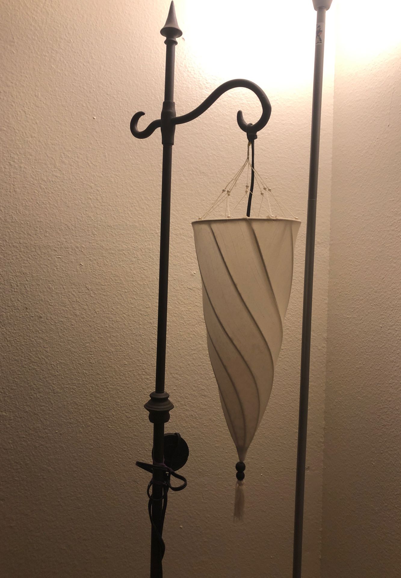 Hanging lamp