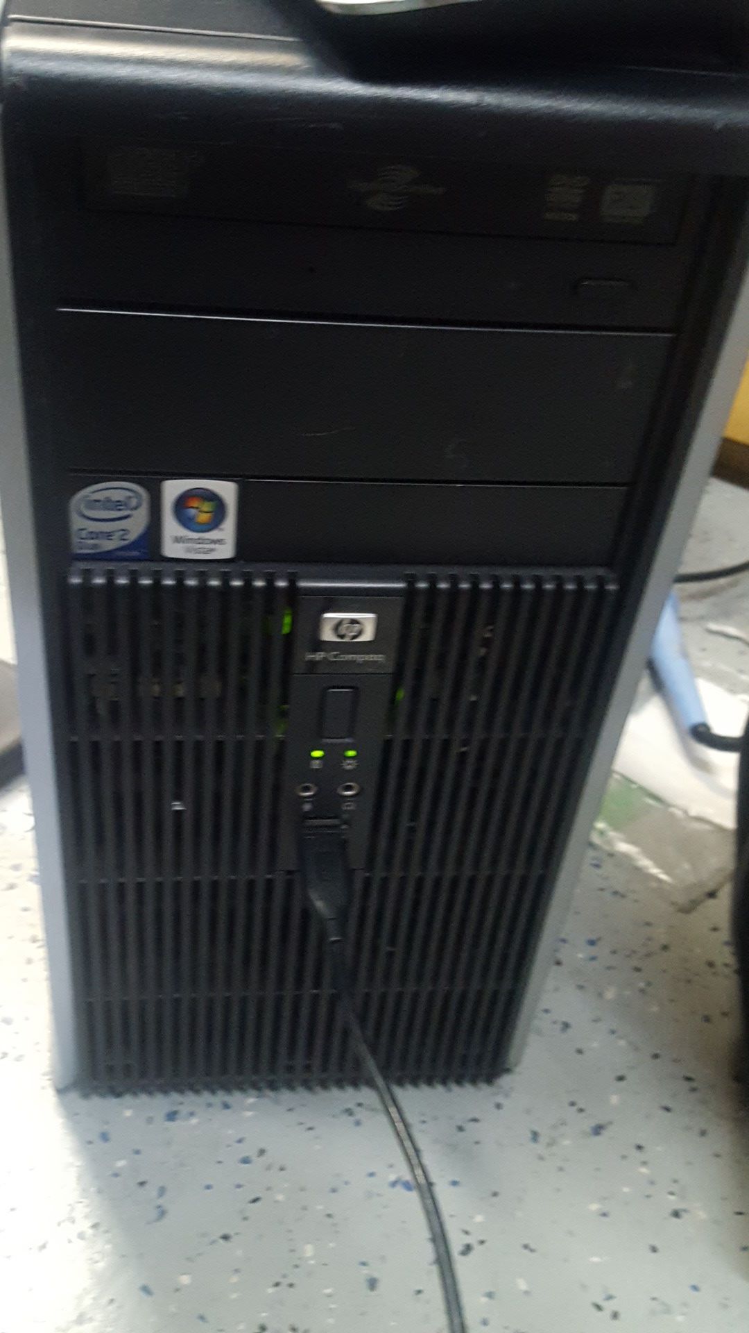 HP dc5800 PC - 3.0ghz Core2 Duo 3gb ram new HD