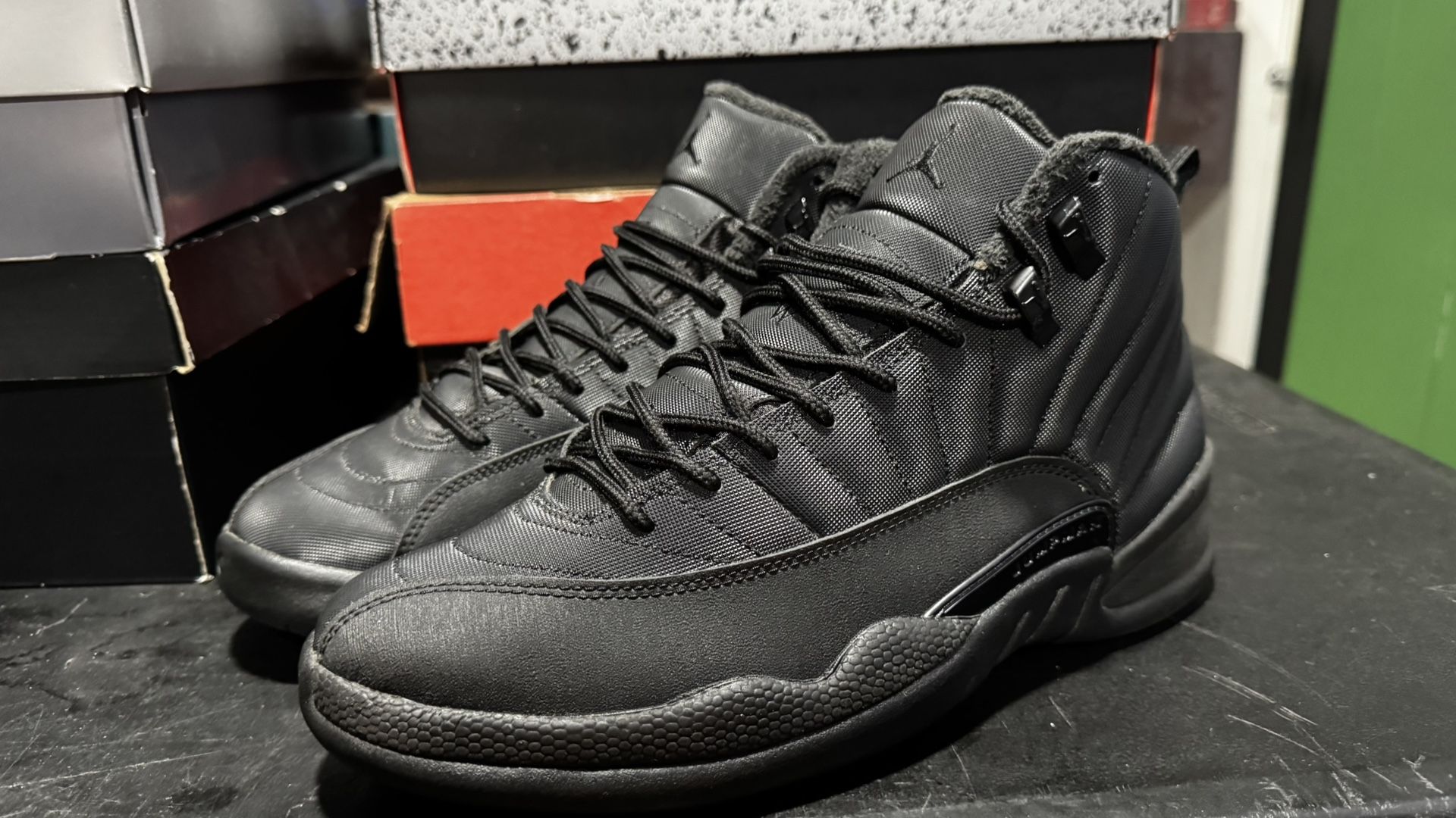 Jordan 12’s Size 10