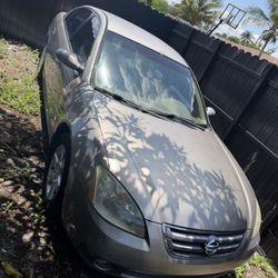 2002 Nissan Altima 