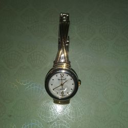 Ladies Bay Studio Analog Watch