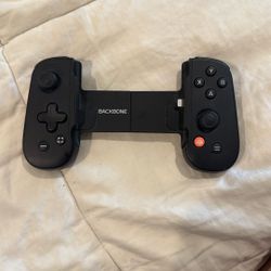 iPhone Gaming Controller For Games - Backbone