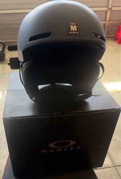 Oakley Snow  Mod1 Helmet Adult Medium