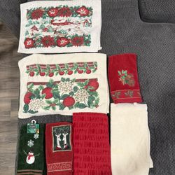 Vintage Christmas dish towel/ hand towel lot-7 count