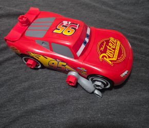 Disney's Pixar Cars Lightning McQueen fix and race car