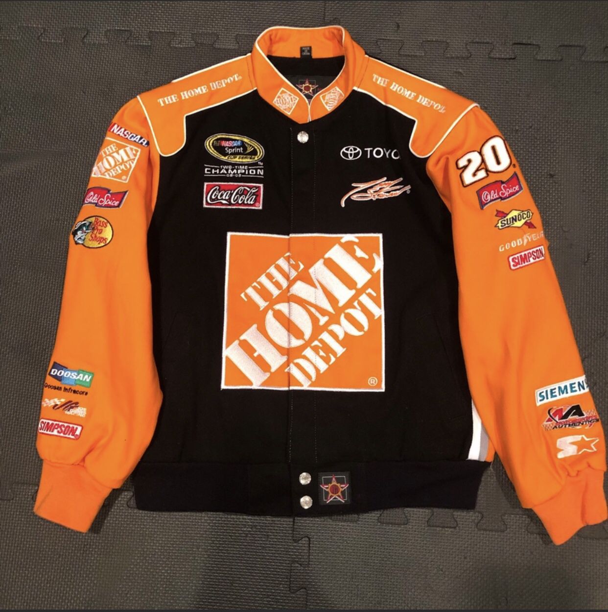 NASCAR CHASE AUTHENTICS BY JH DESIGNS VINTAGE TONY STEWART & THE HOME DEPOT RACING MENS JACKET