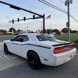2009 Dodge Challenger 