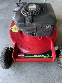 TORO SELF PROPELLED SUPER PRO RECYCLER II LAWNMOWER for Sale in