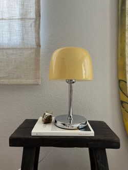Mid-century Modern / Bauhaus Lamp