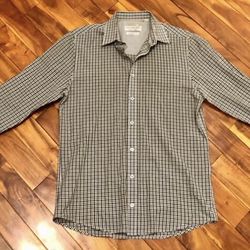Men’s Button-Up Dress Shirt Size Medium (15.5, 32-33)