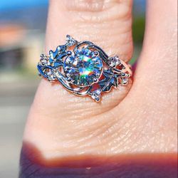 1 Carat Moissanite with Leaf Cubic Zirconia Detail Stainless Steel Ring.