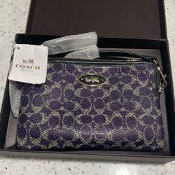 Coach Small Wristlet 