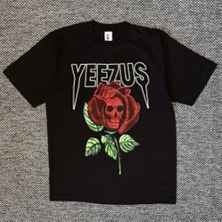 VINTAGE STYLE “YEEZUS” TEE SIZE LARGE