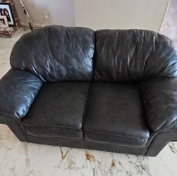 2 PC. Black Leather Couches 