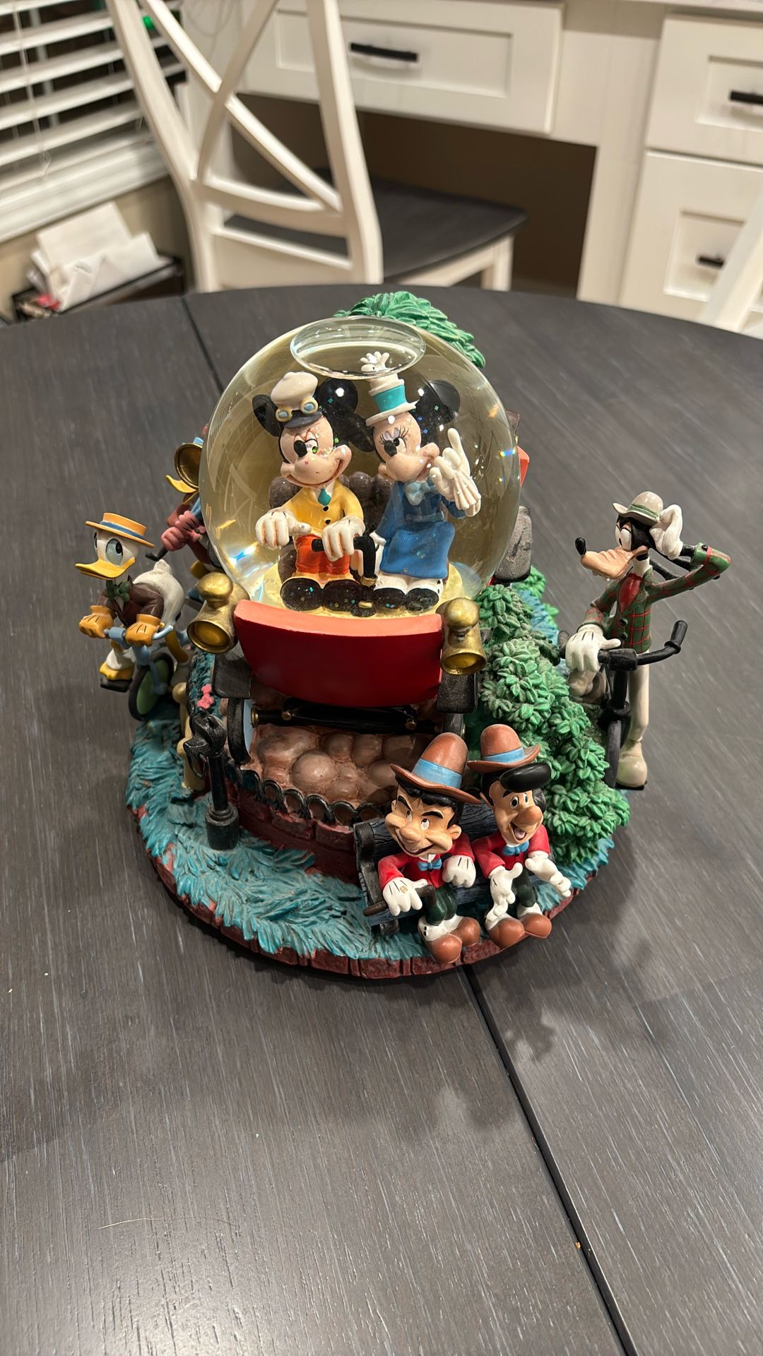 Mickey and Minnie Mouse Collectible Snow Globe