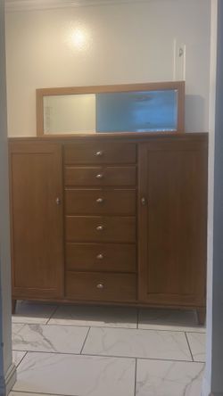 dresser Ethan Allen Dresser