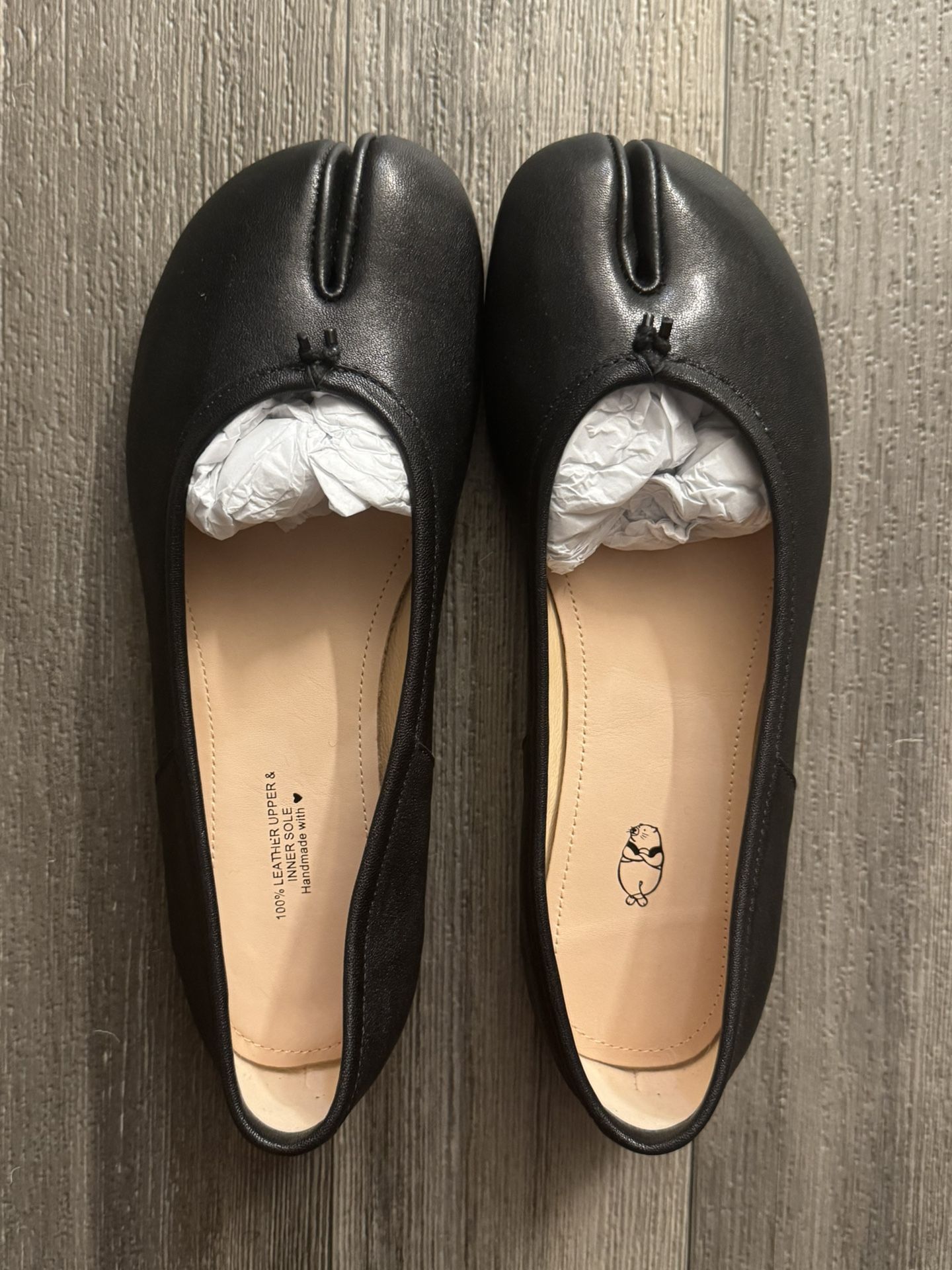 WoodchuckSato Black Leather Split-Toe Tabi Ballerina Flats