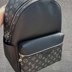 Louis Vuttion Backpack