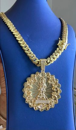 Chain And Pendant