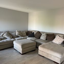 Sectional Couch And Ottoman