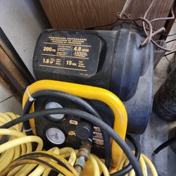 DeWalt Air Compressor 