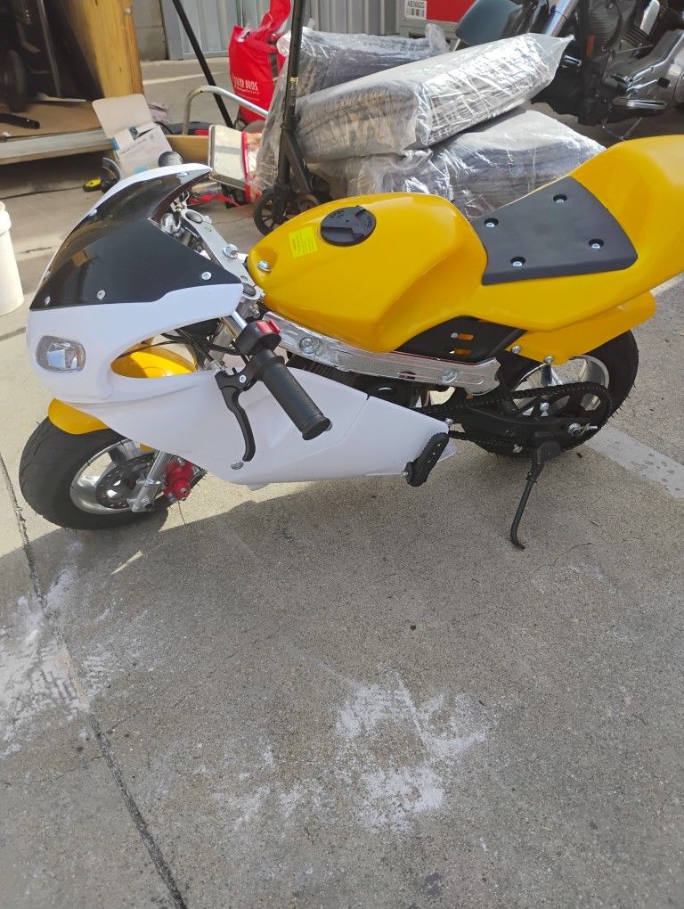 Pocket Rocket